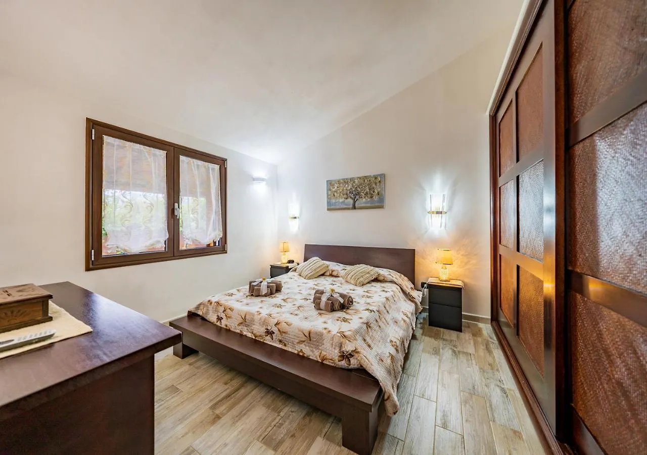 Villa Rosa Tertenìa Itálie