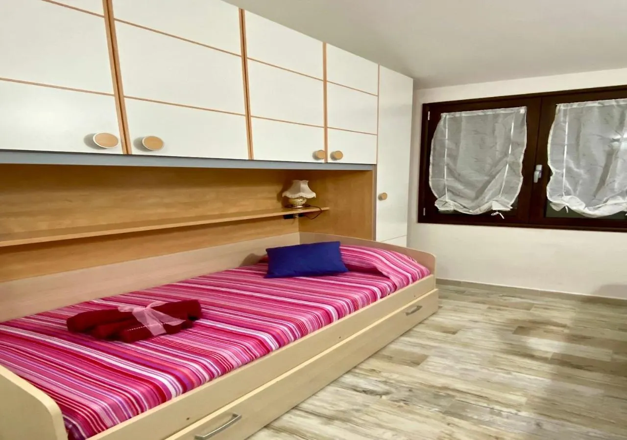 Villa Rosa Tertenìa 0*,  Itálie